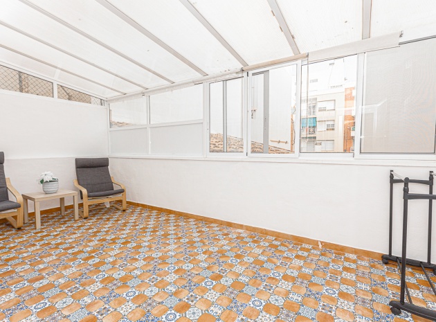Återförsäljning - Lägenhet - Torrevieja