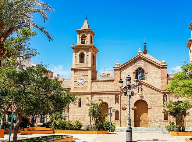 Återförsäljning - Lägenhet - Torrevieja