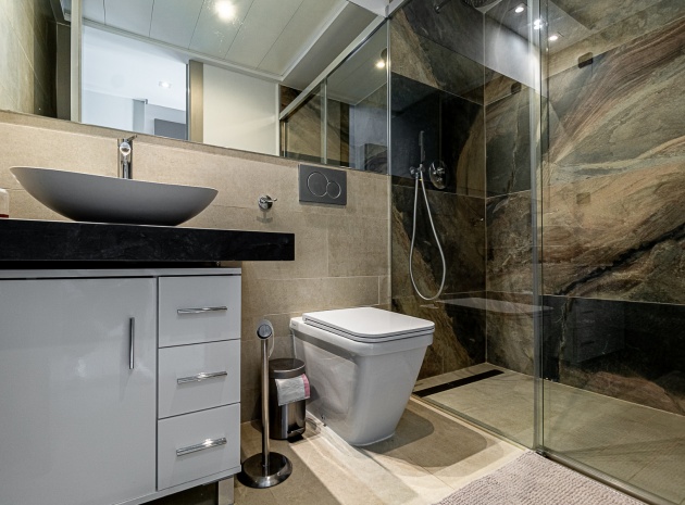 Resale - Apartment - Villamartin - Los Dolses
