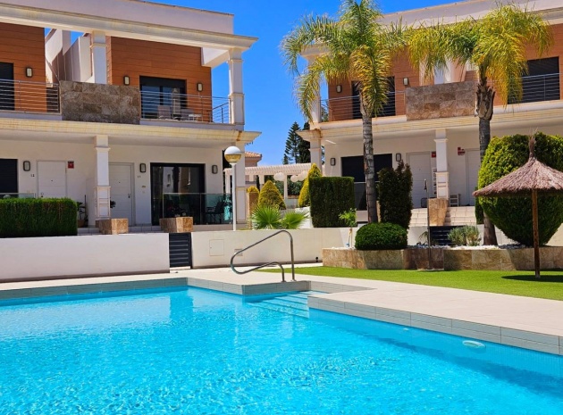 Resale - Townhouse - Ciudad Quesada - Dona Pepa