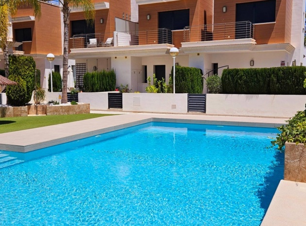 Resale - Townhouse - Ciudad Quesada - Dona Pepa