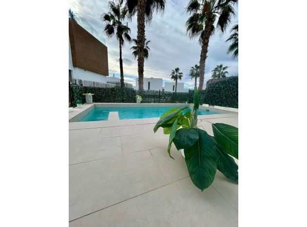 Revente - Villa - Villamartin