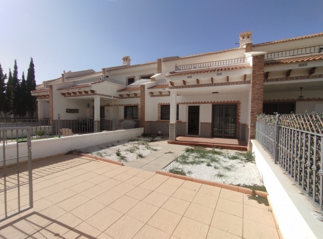 Resale - Townhouse - San Miguel de Salinas - Res. Los Alcores