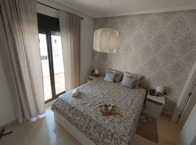 Resale - Townhouse - San Miguel de Salinas - Res. Los Alcores