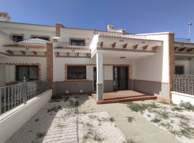 Resale - Townhouse - San Miguel de Salinas - Res. Los Alcores