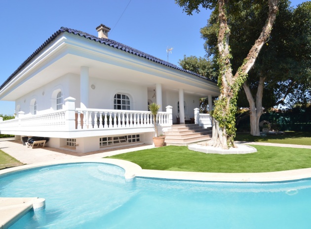 Resale - Villa - Torrevieja - torreta