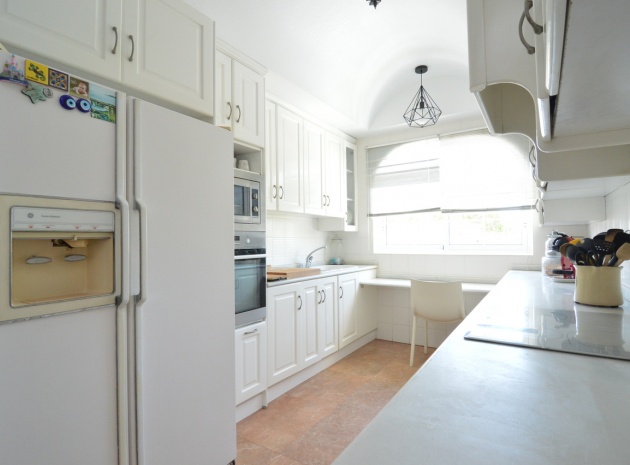 Resale - Villa - Torrevieja - torreta