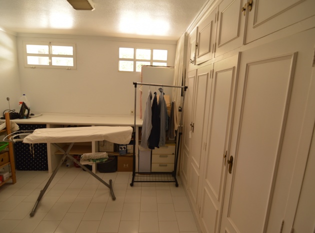 Resale - Villa - Torrevieja - torreta