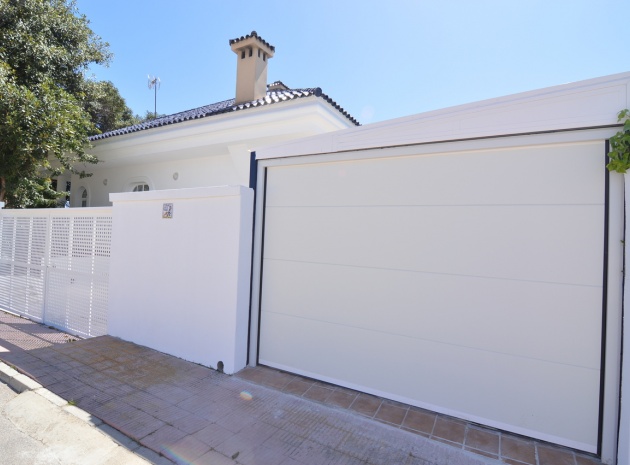 Resale - Villa - Torrevieja - torreta