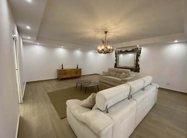 Wederverkoop - Villa - San Miguel de Salinas - Res. Bellavista