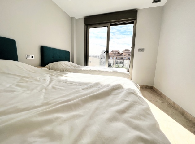 Resale - Villa - Villamartin - PAU 26