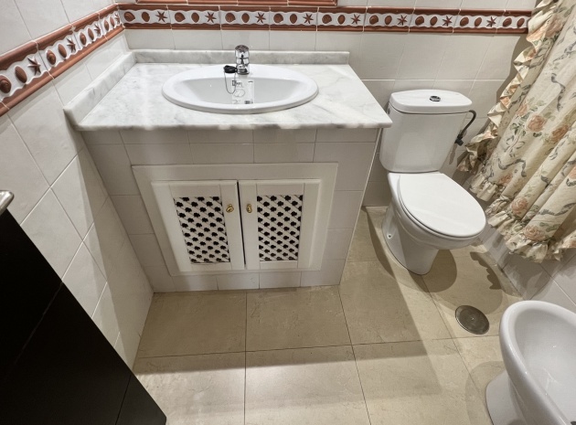 Resale - Apartment - Villamartin - La Fuente