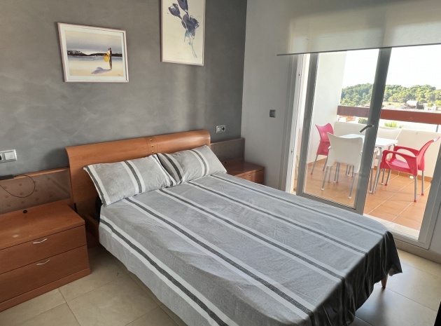 Resale - Apartment - Villamartin - La Fuente
