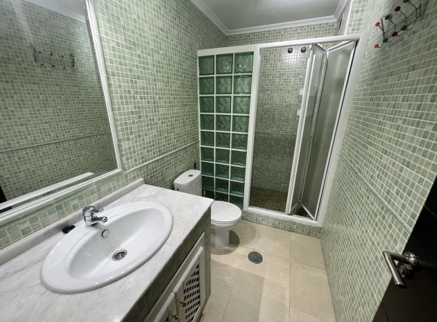 Resale - Apartment - Villamartin - La Fuente