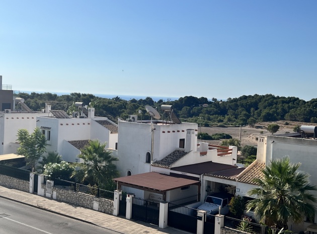 Resale - Apartment - Villamartin - La Fuente