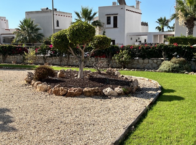 Resale - Apartment - Villamartin - La Fuente