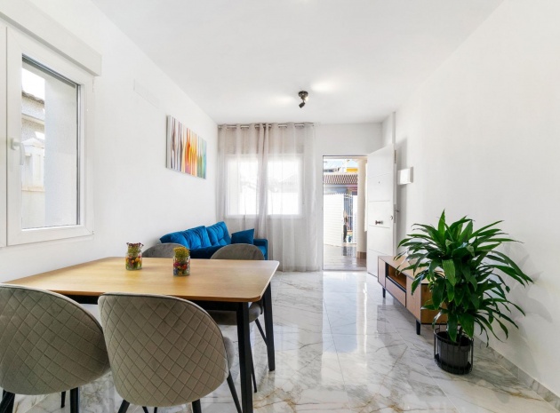 Resale - Villa - Torrevieja - el chaparral