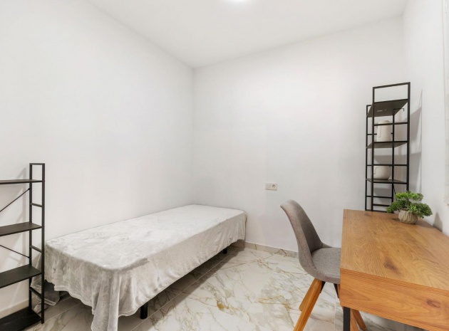 Resale - Villa - Torrevieja - el chaparral