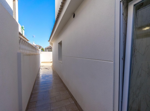 Resale - Villa - Torrevieja - el chaparral