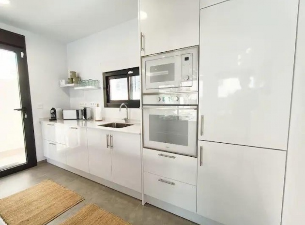 Resale - Villa - Los Montesinos - La Herrada