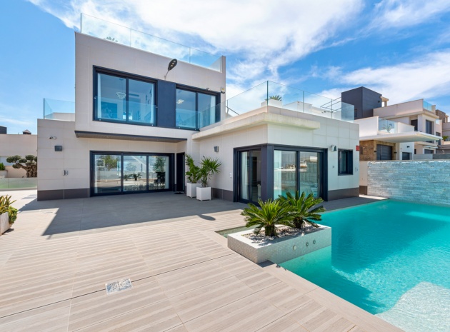 Resale - Villa - San Miguel de Salinas