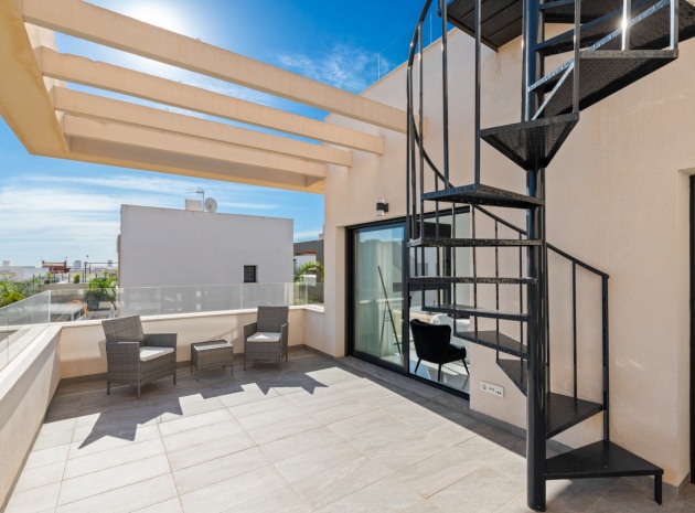 Resale - Villa - Los Montesinos - La Herrada