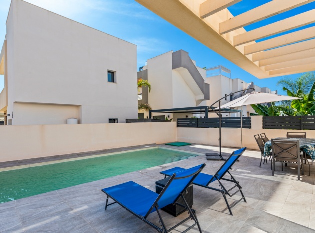 Resale - Villa - Los Montesinos - La Herrada