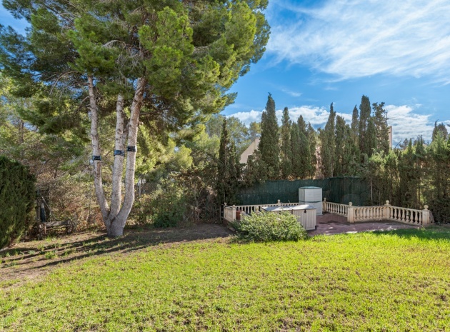 Resale - Villa - Los Balcones