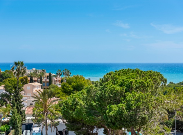 Resale - Apartment - Campoamor - Res. Seagardens