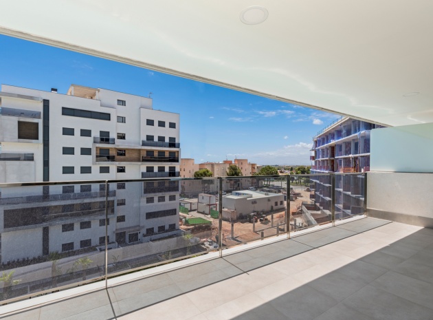 Resale - Apartment - Campoamor - Res. Seagardens