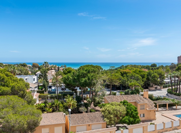 Resale - Apartment - Campoamor - Res. Seagardens