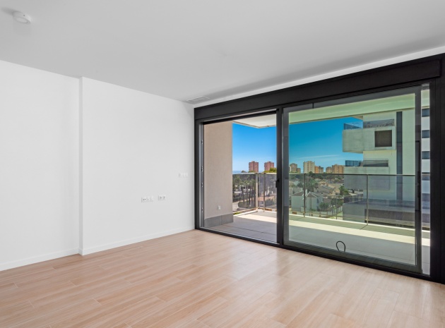 Resale - Apartment - Campoamor - Res. Seagardens