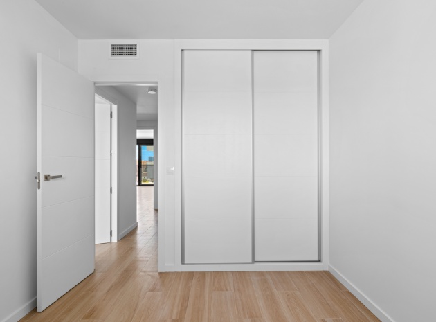 Resale - Apartment - Campoamor - Res. Seagardens
