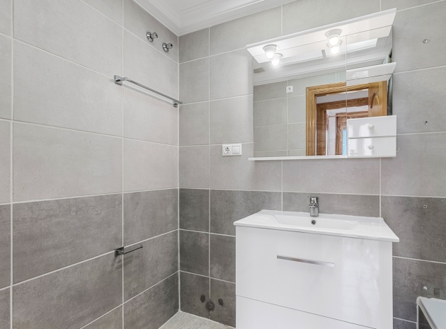 Wederverkoop - Appartement - Guardamar del Segura