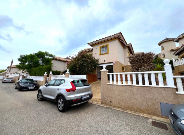 Wiederverkauf - Villa - Villamartin - pinada golf