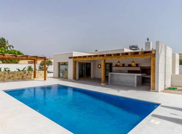 Resale - Villa - Torrevieja - torreta