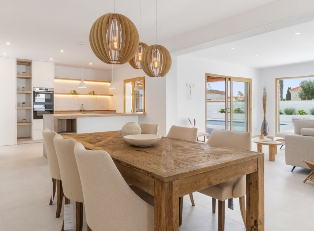 Resale - Villa - Torrevieja - torreta