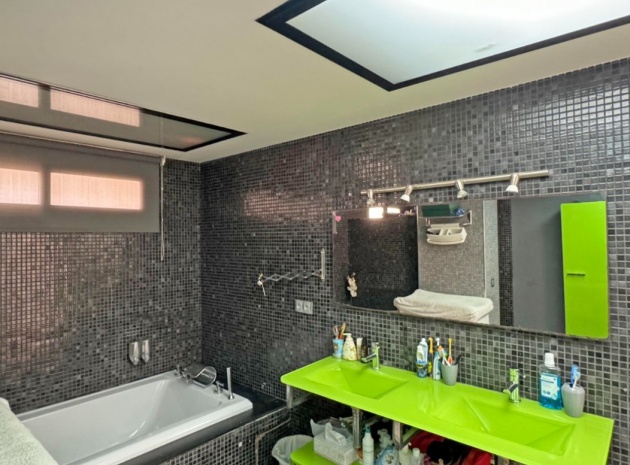 Resale - Apartment - Torrevieja - Playa Del Cura