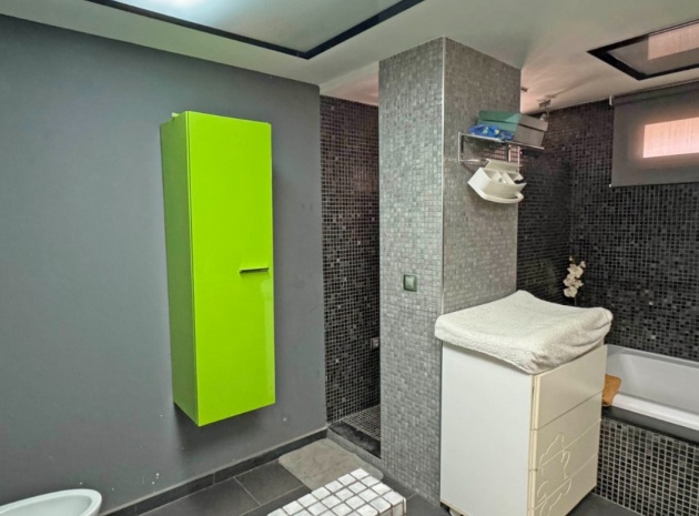 Resale - Apartment - Torrevieja - Playa Del Cura