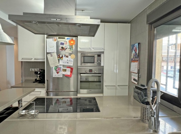 Resale - Apartment - Torrevieja - Playa Del Cura