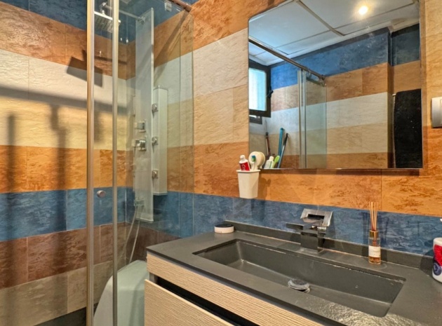 Resale - Apartment - Torrevieja - Playa Del Cura