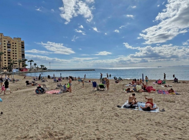 Resale - Apartment - Torrevieja - Playa Del Cura