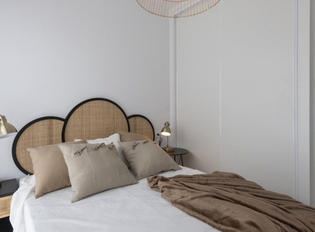 Resale - Apartment - Villamartin - PAU 26