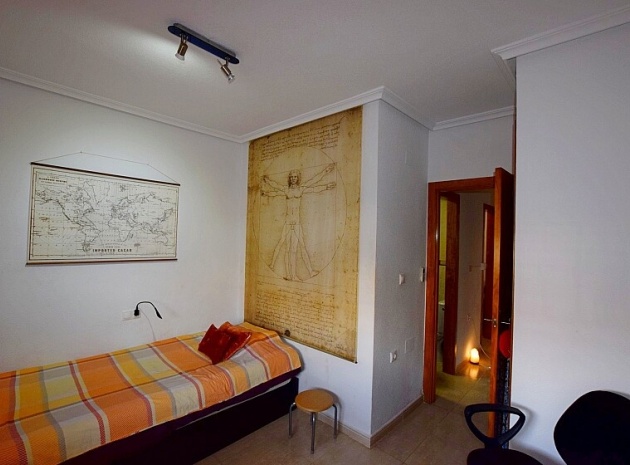 Wiederverkauf - Wohnung - Los Altos