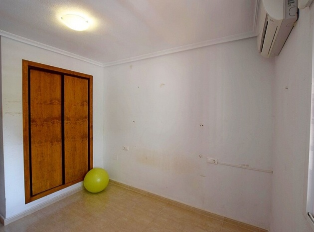 Wiederverkauf - Wohnung - Los Altos