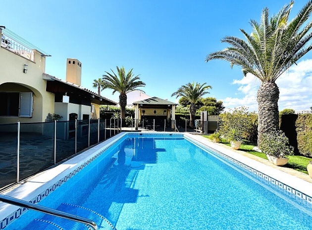 Wiederverkauf - Villa - Cabo Roig