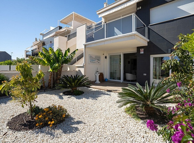 Resale - Apartment - Torrevieja - Carrefour area