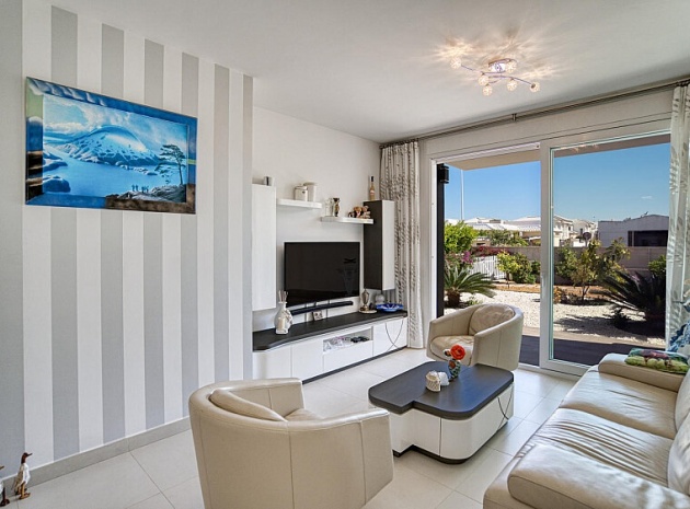 Resale - Apartment - Torrevieja - Carrefour area