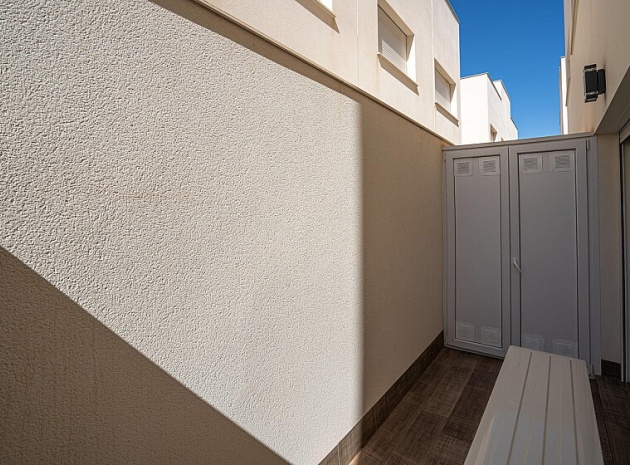 Resale - Apartment - Torrevieja - Carrefour area