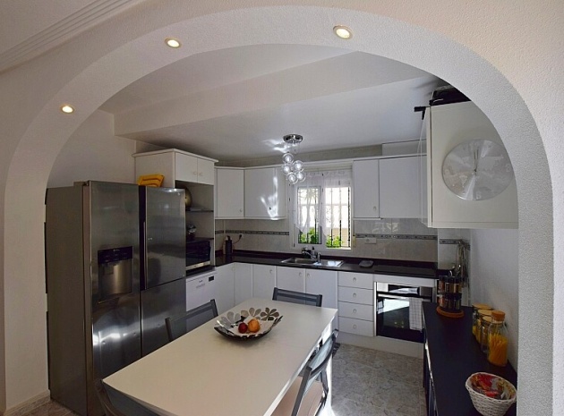 Revente - Villa - Villamartin